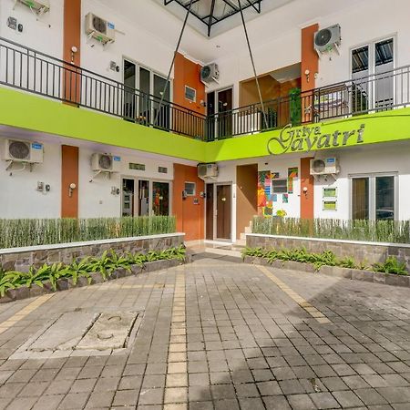 OYO 3496 Griya Gayatri Syariah Hotel Melati Bagian luar foto