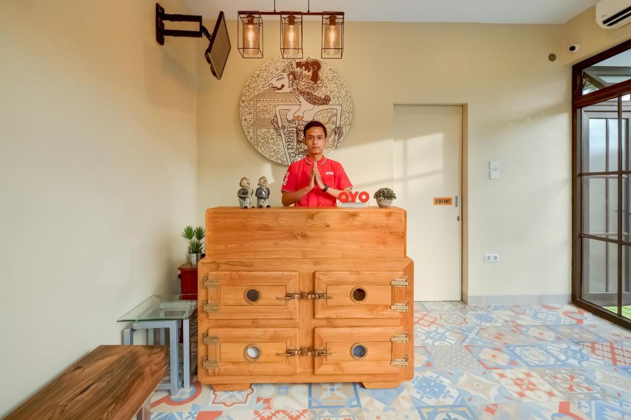 OYO 3496 Griya Gayatri Syariah Hotel Melati Bagian luar foto