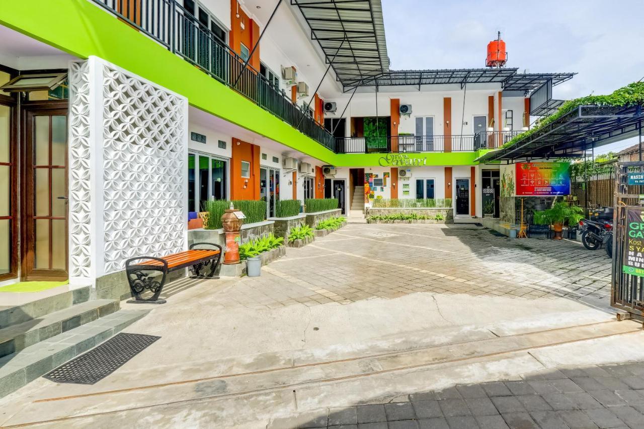 OYO 3496 Griya Gayatri Syariah Hotel Melati Bagian luar foto