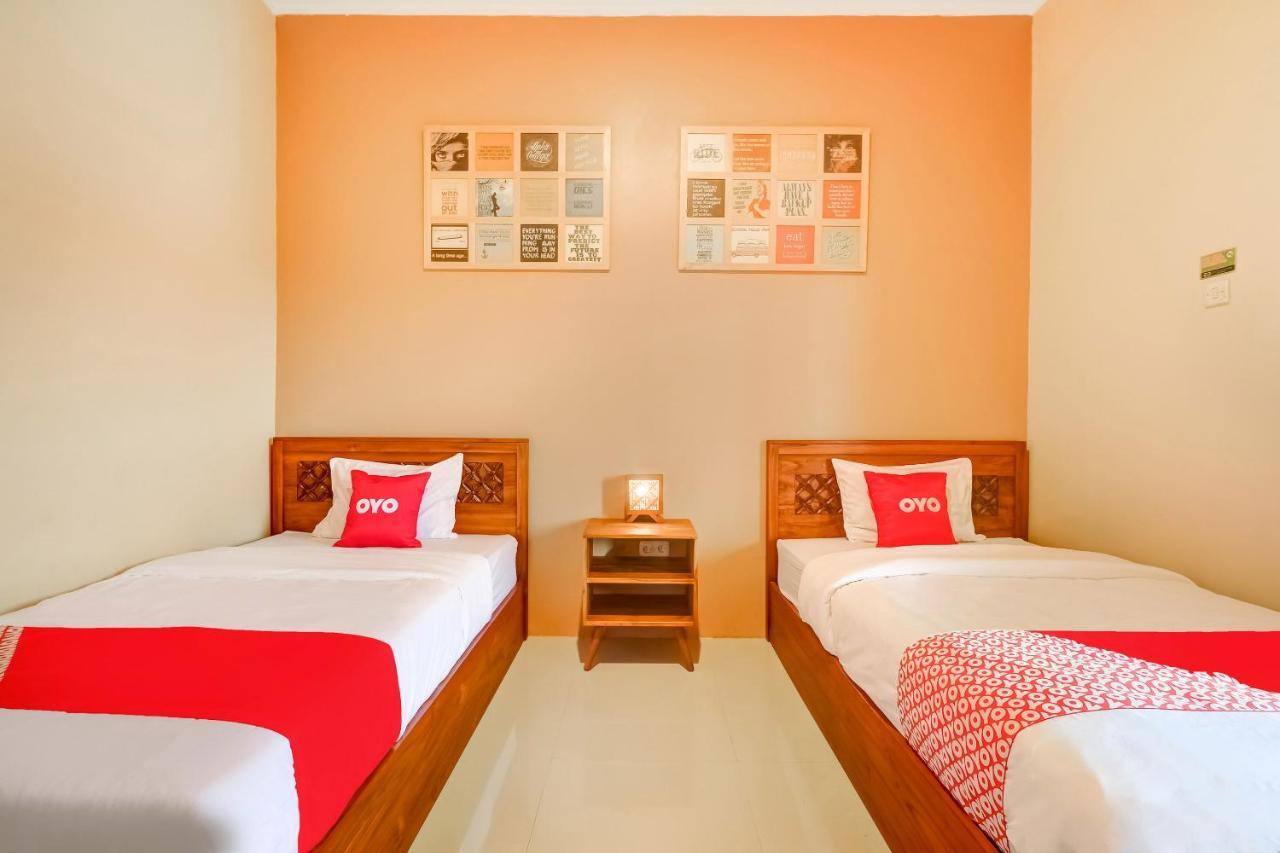 OYO 3496 Griya Gayatri Syariah Hotel Melati Bagian luar foto